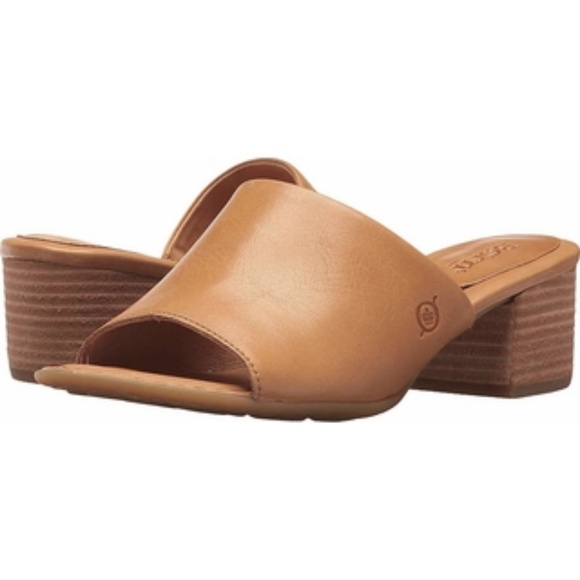born opal sandal